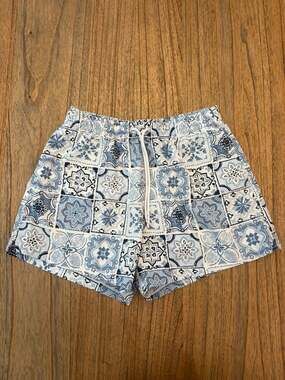 Abercrombie & Fitch Relaxed Stretch Tile Print Pull-On Swim Shorts